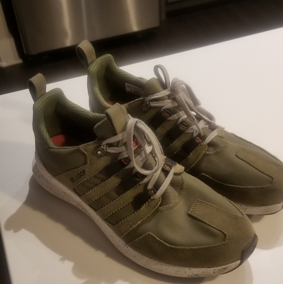 army training shoes